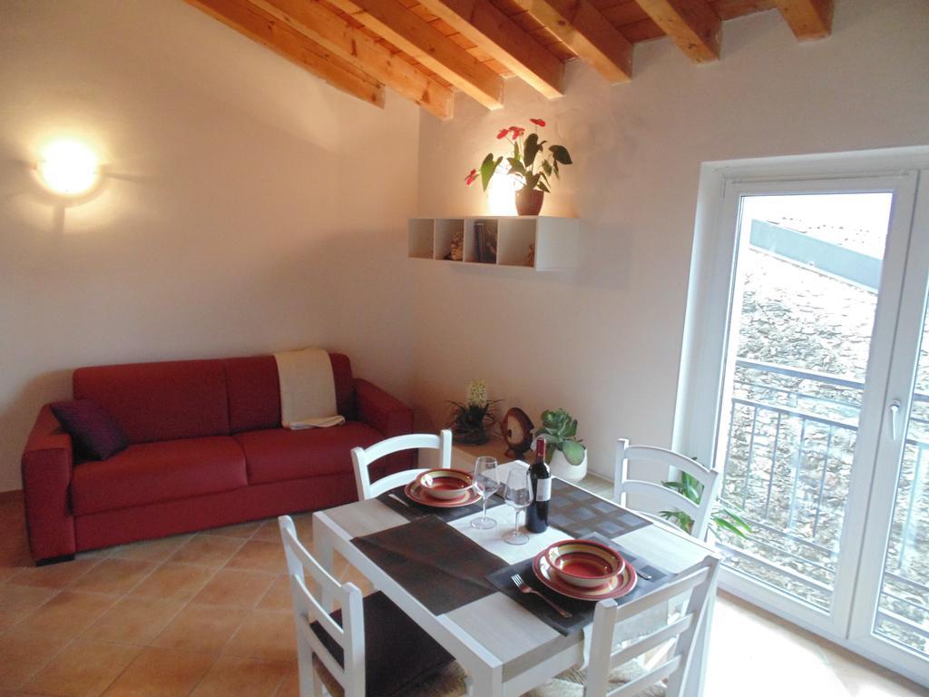 Apartamento Ca Del Polset Brenzone sul Garda Habitación foto